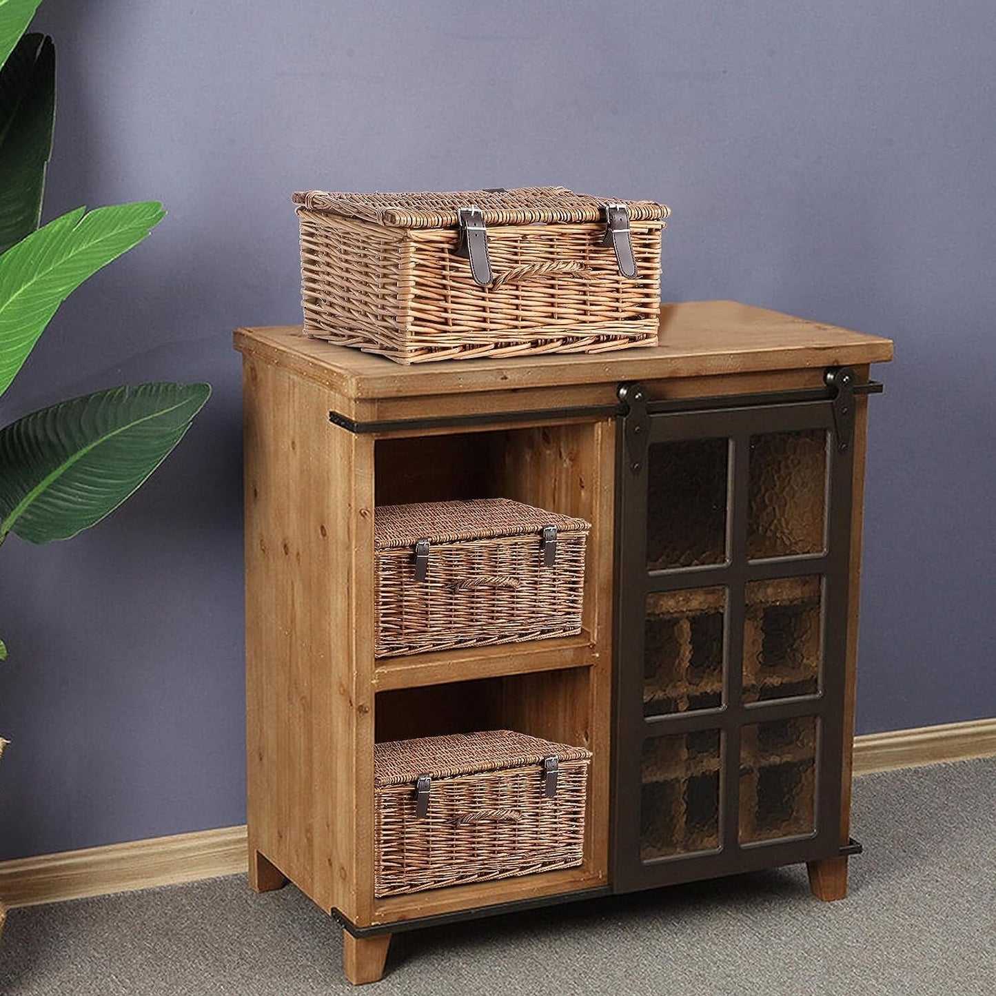 BH Natural Wicker Gift Hamper Tidy Storage Home Decor with Lid Fastening Handle